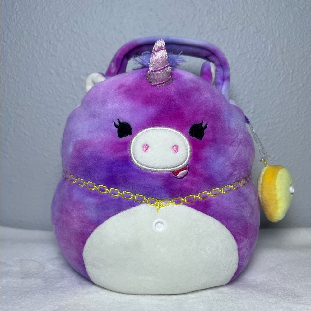 Squishmallows Lola the Unicorn Buddy Bucket (Valentine's 2024) Great for Easter - Picture 10 of 12